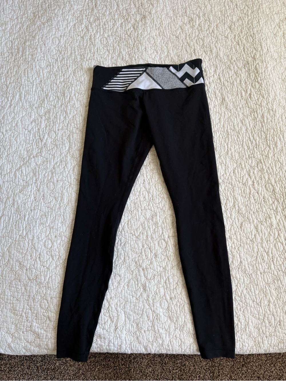 Lulu Lemon Black Leggings- Size 10